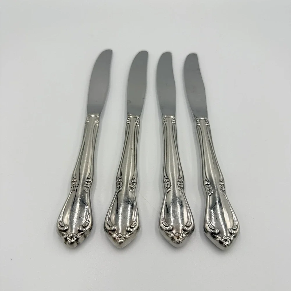 Oneidacraft Deluxe Chateau Dinner Knives Set of 4 Stainless Steel Flatware 8.5